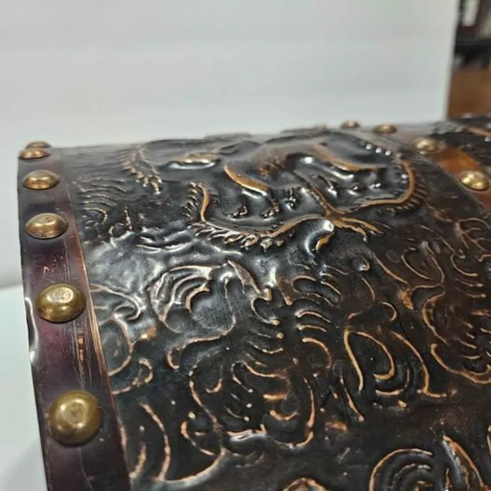 Vintage Style Embossed Dome Top Trunk